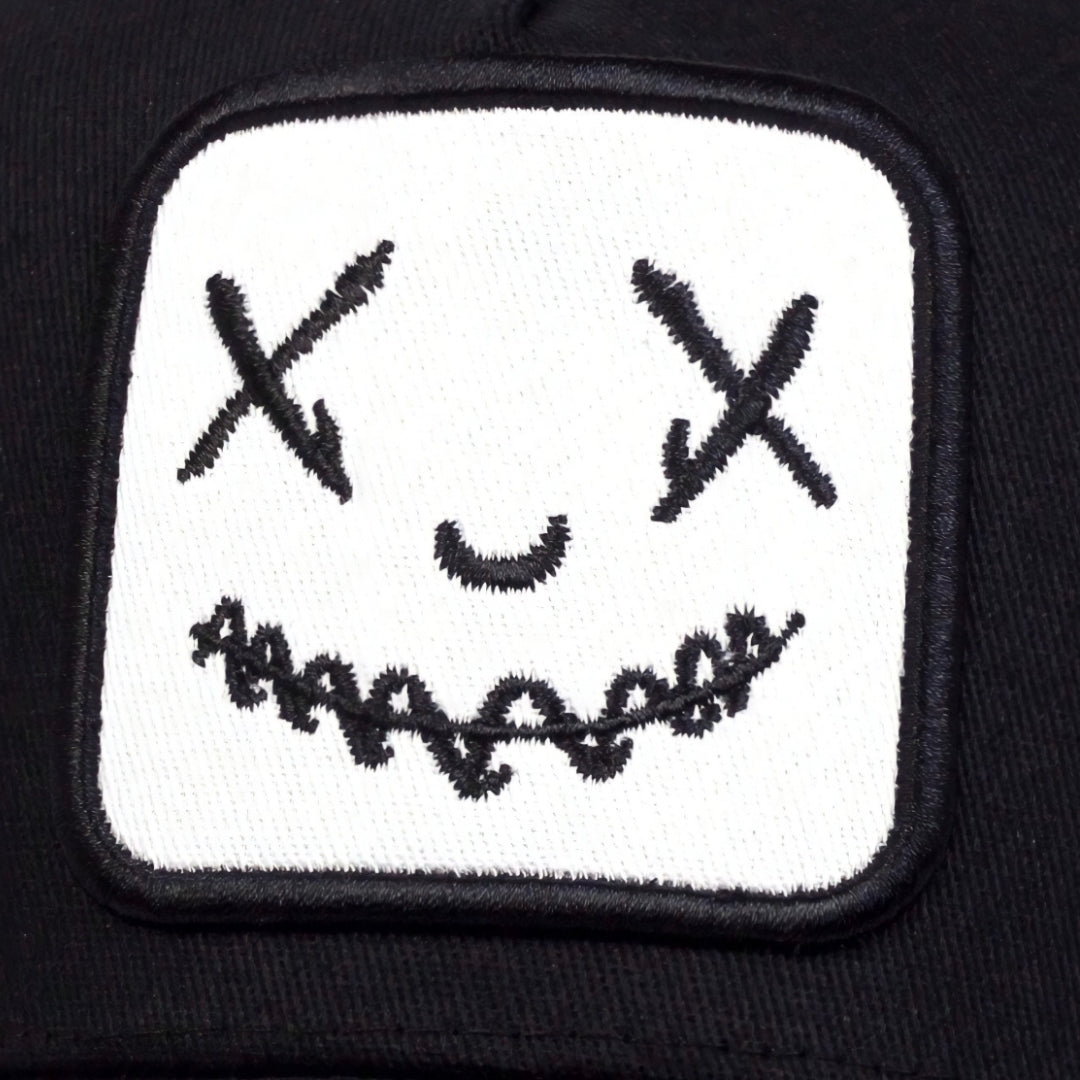GORRA CON DISEÑO