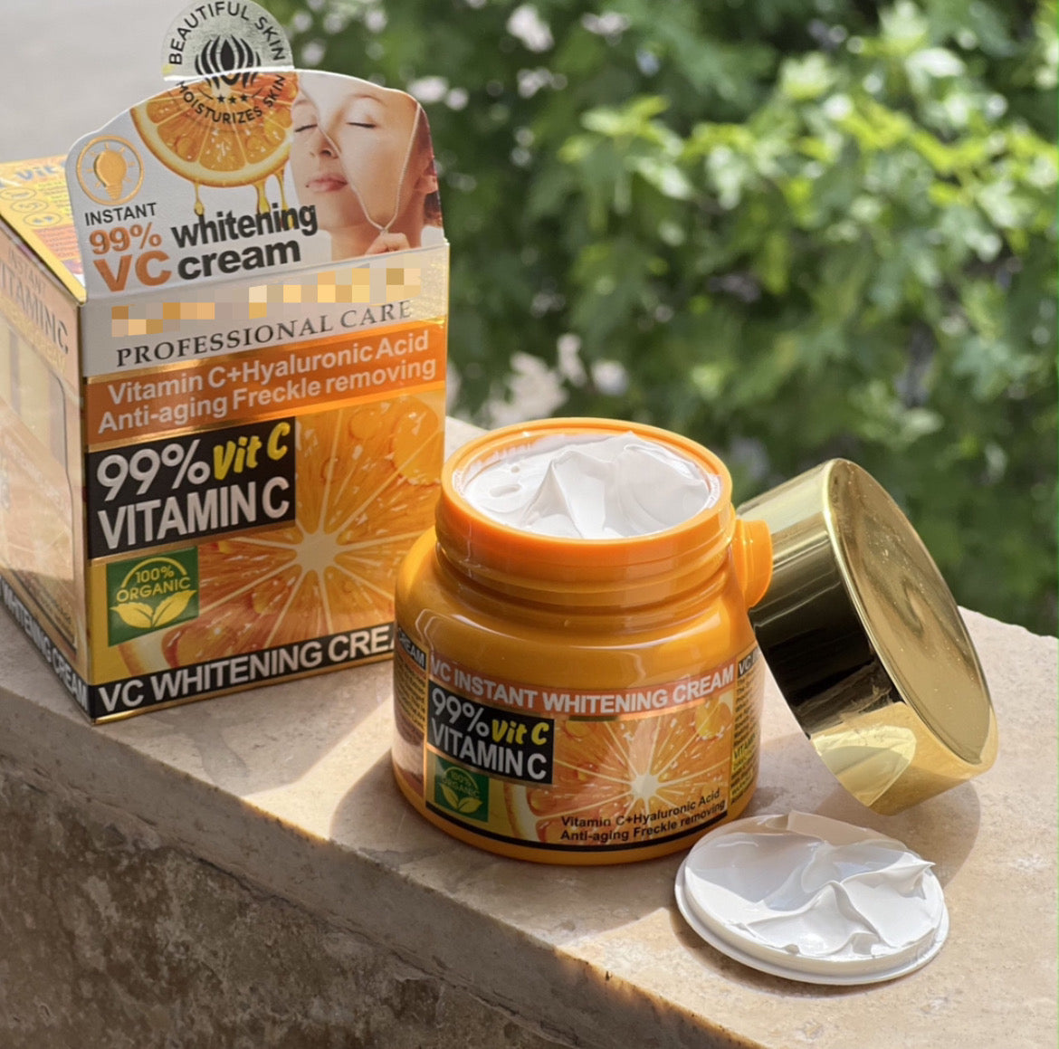 CREMA BLANQUEADORA INSTANTÁNEA CON VITAMINA C
