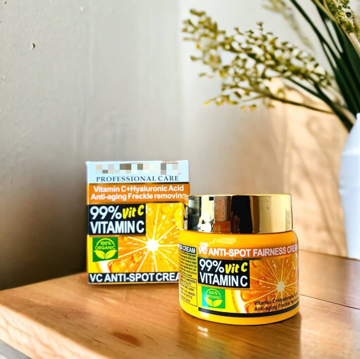 CREMA BLANQUEADORA INSTANTÁNEA CON VITAMINA C